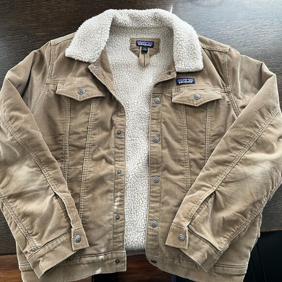 Patagonia Men's Tan Pile-Lined Jacket - Picture 1 of 3